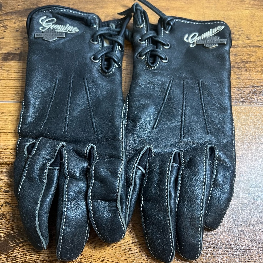 EUC Women’s Leather Size Small Harley Davidson Gloves, D10